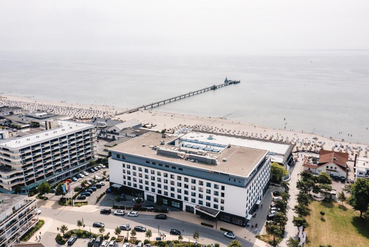 Aja Groemitz Hotel Exterior foto